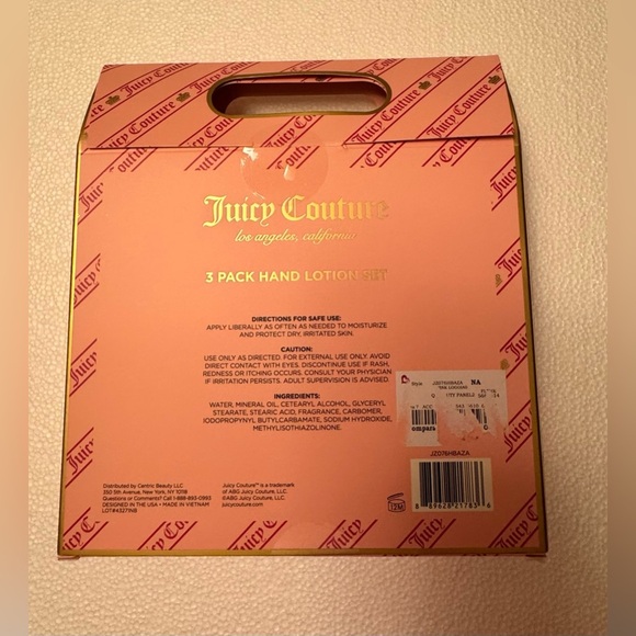 Juicy Couture 3 Pack Scented Hand Lotion Set - Picture 3 of 3